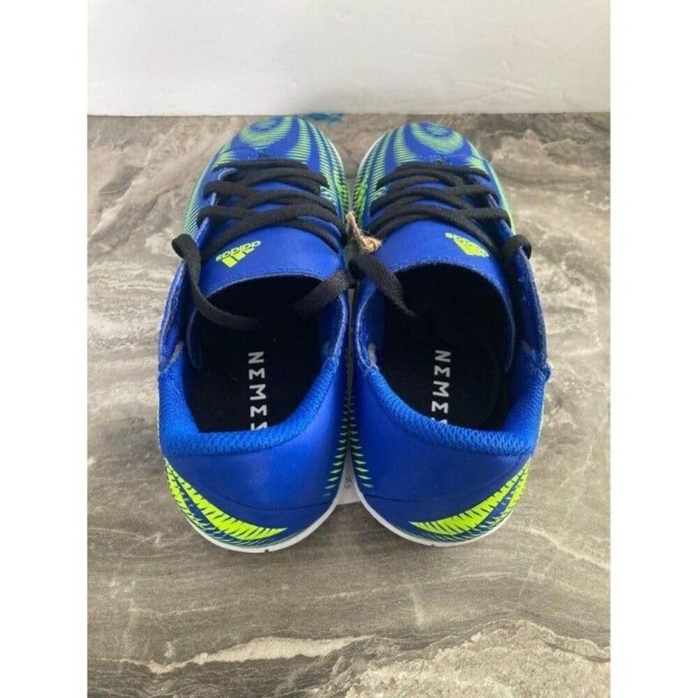 New Kids Youth Sz 2.5 Adidas Nemeziz Soccer Boots New Without Box - Picture 5 of 6